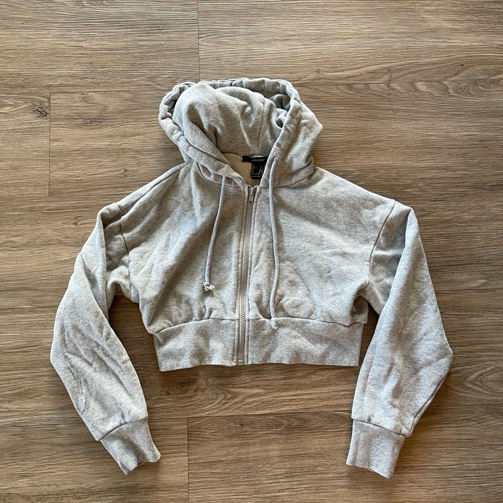 Forever 21 cropped hoodie